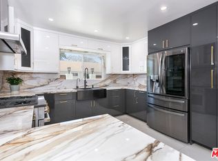 7001 Beckett St, Tujunga, CA 91042