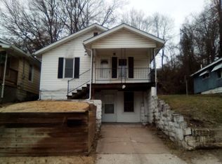 760 Park Dr, Alton, IL