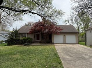 9201 W 103rd St, Overland Park, KS 66212