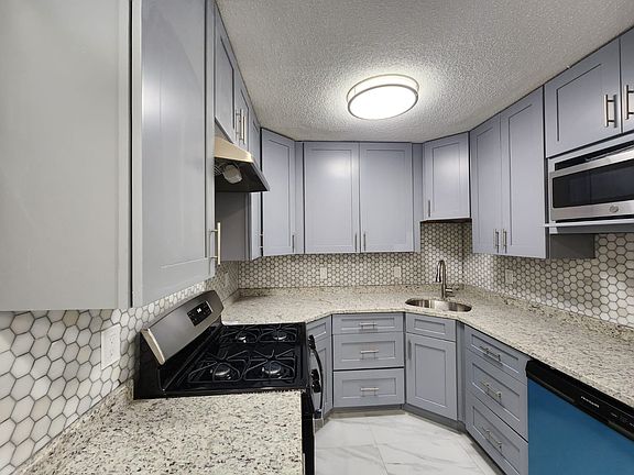 2nd image of 100 West St Unit 208-28
