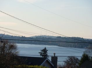 124 11th Ave, Kirkland, WA 98033