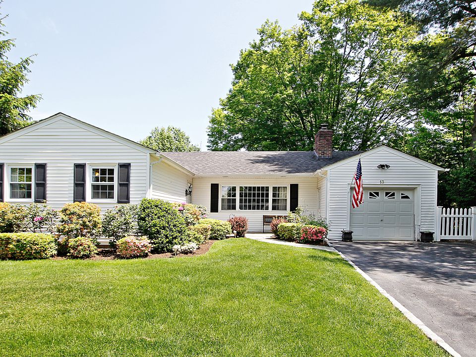 1st image of 13 Alden Pl