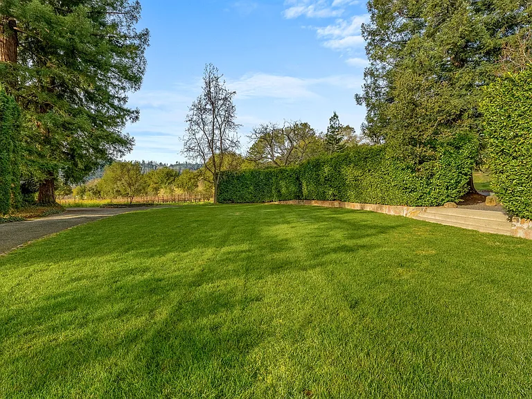 2850 Silverado Trl — Photo 14