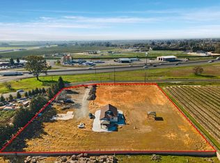 24344 N Cherokee Ln, Acampo, CA 95220