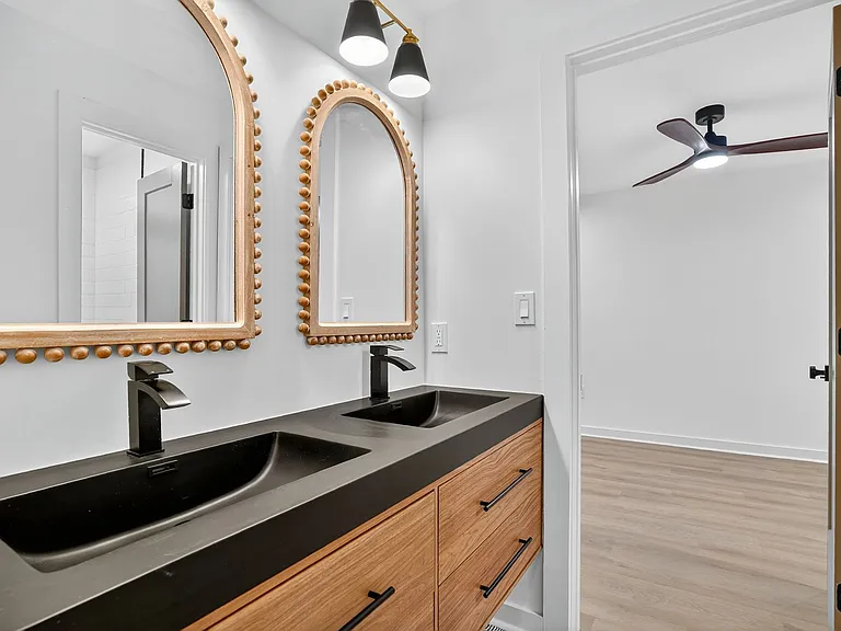 226 Maco Ter — Photo 33