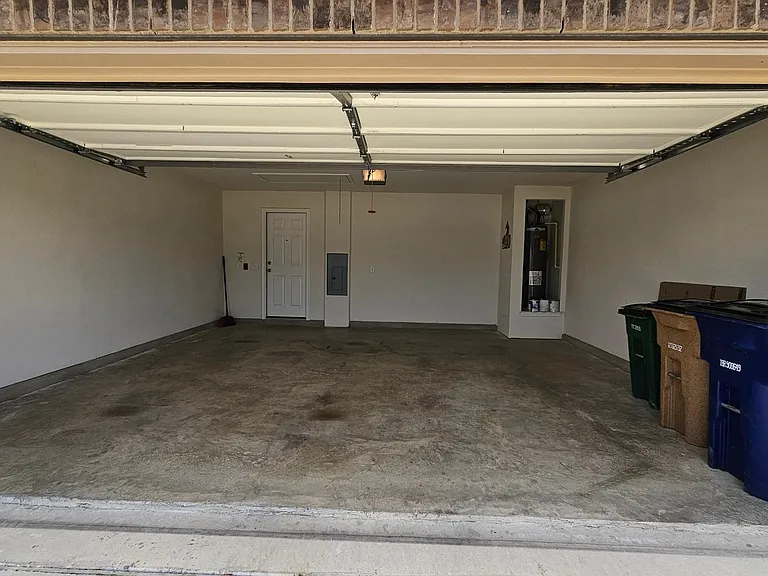 garage
