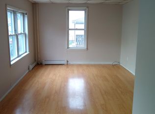 42 S 14th St #1, Easton, PA 18042