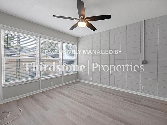 3rd image of 2877 Post St APT 8
