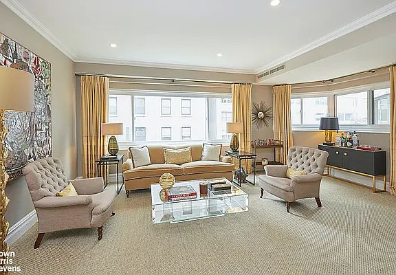 4th image of 25 E 83rd St APT 5AB