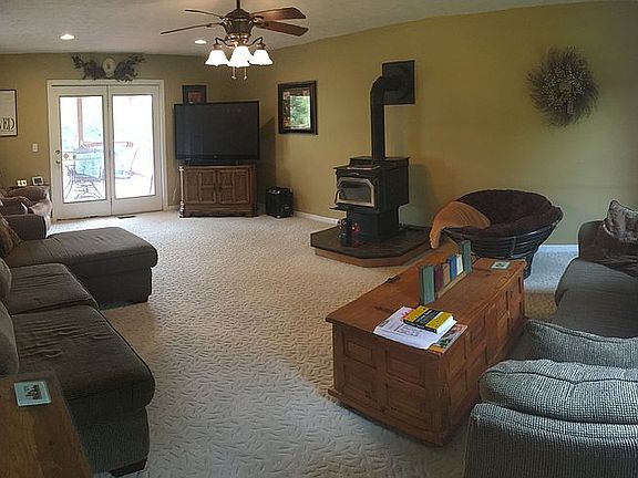4th image of 159 Auburn Hills Dr