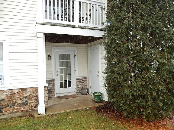 2nd image of 509 Silverstone Dr #509