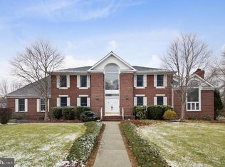 14 Revere Ct, West Windsor, NJ 08550
