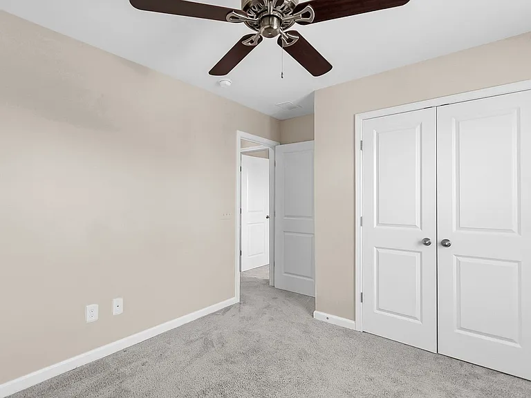 1104 Friartuck Trl — Photo 34