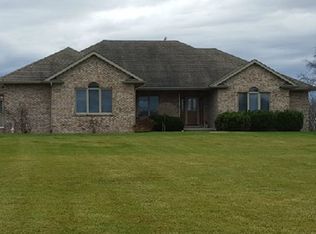 7610 Wolf Rd, Kingston, IL 60145