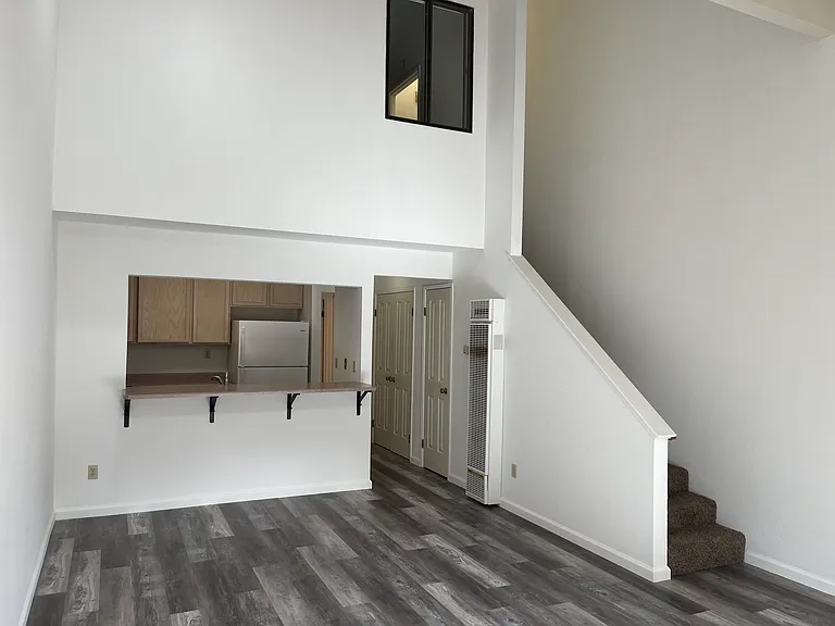 537 Norlee St — Photo 3