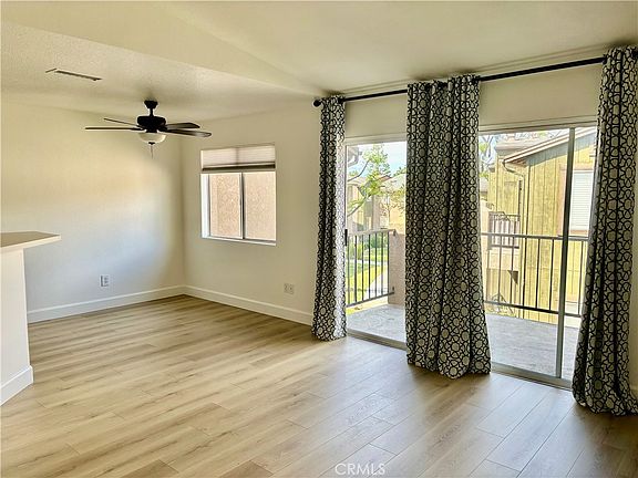 4th image of 2612 Avenida Del Vis APT 203