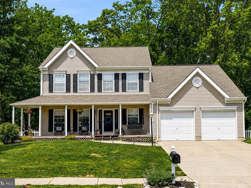1st image of 1313 Stonehenge Dr