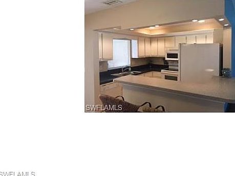 2nd image of 815 Entrada Dr N