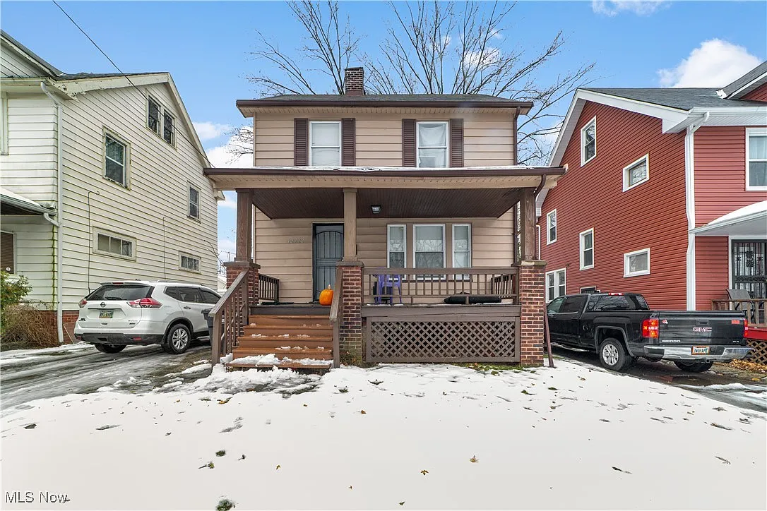 12712 Lenacrave Ave photo 1