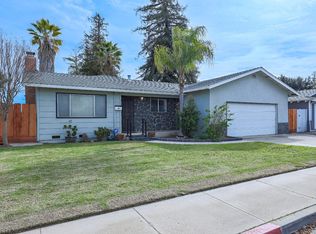 220 Earlham Dr, Turlock, CA