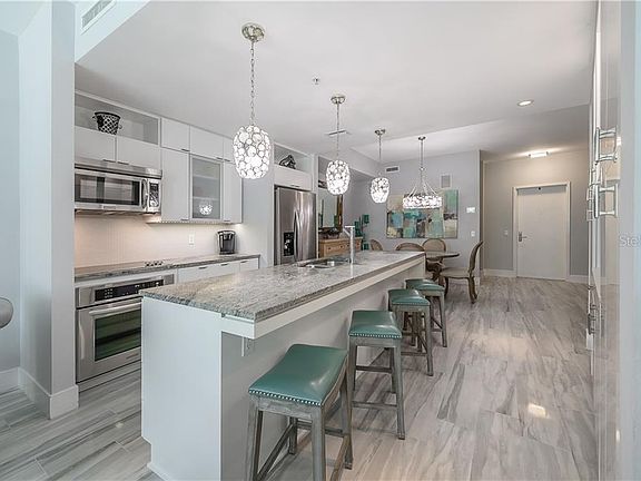 4th image of 912 Channelside Dr Unit 2416