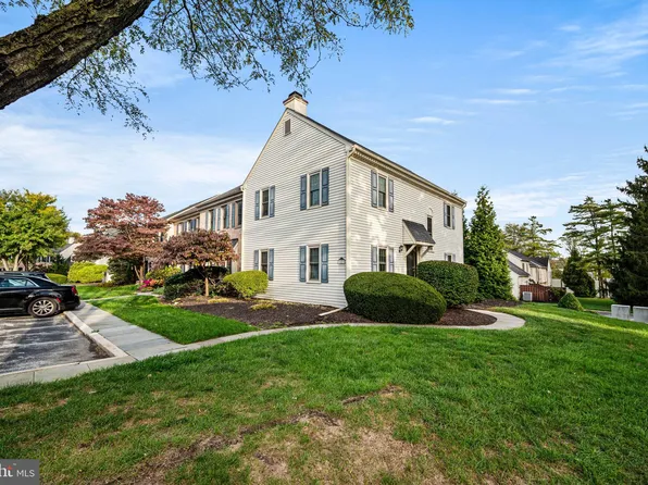 607 Shippen Dr, Chester Springs, PA 19425