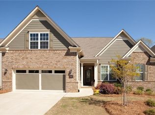 3917 Sweet Magnolia Dr, Gainesville, GA 30504