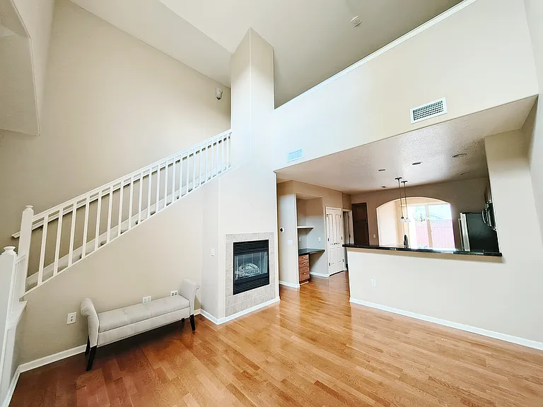 8555 Gold Peak Dr #F — Photo 2
