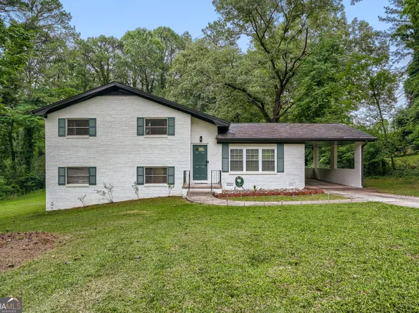 1916 Glen Mora Ct, Decatur, GA 30032