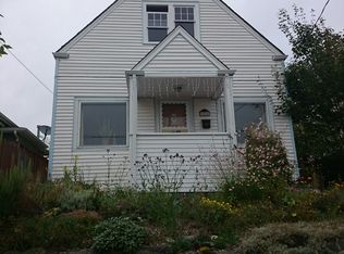 726 N 74th St, Seattle, WA 98103