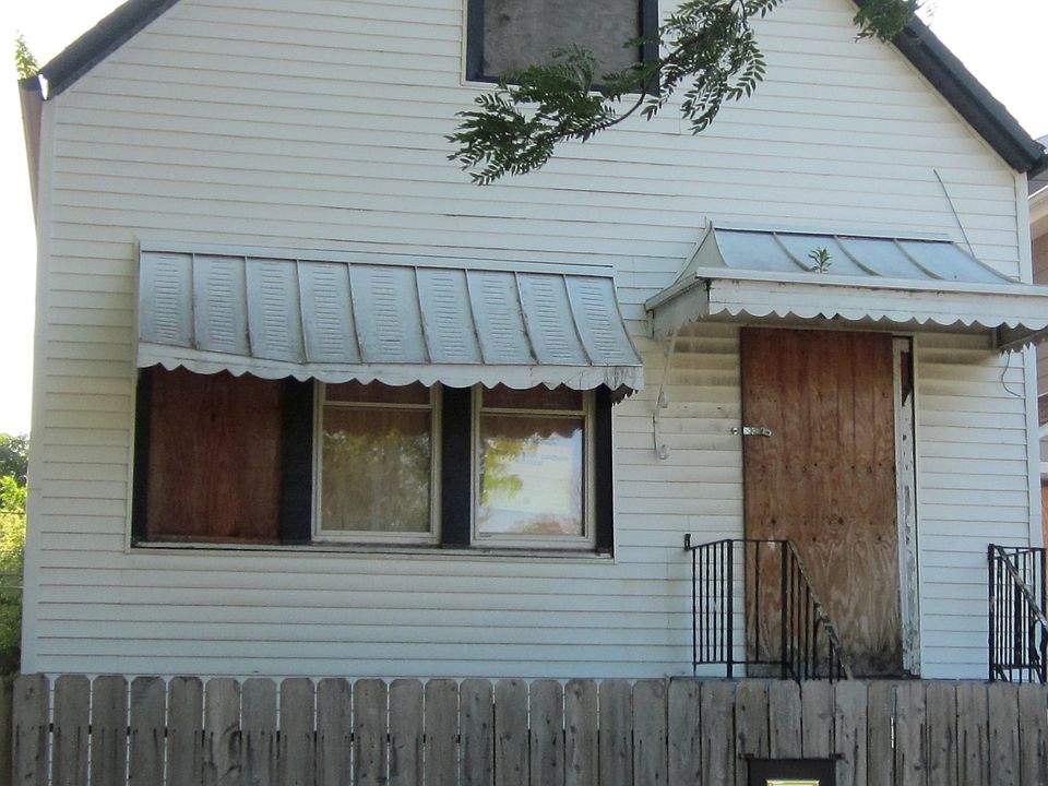 1st image of 5206 S Hermitage Ave