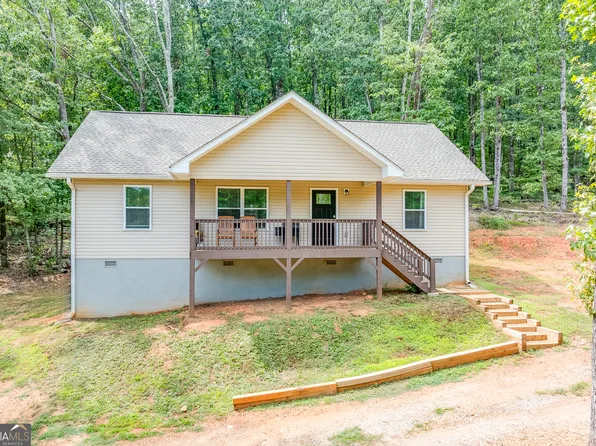 1018 Skitts Mountain Rd, Cleveland, GA 30528