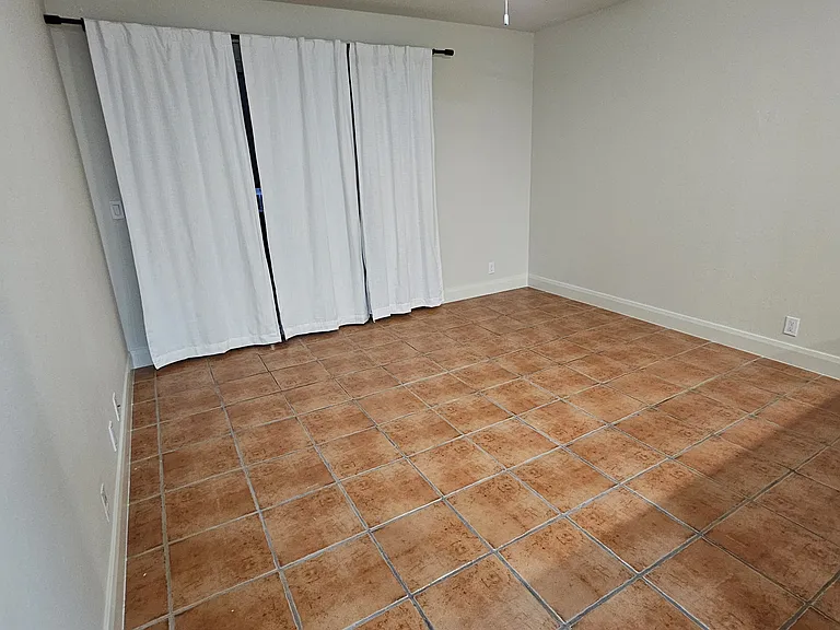 3078 Broadway #208 — Photo 24