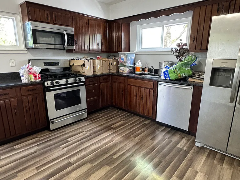 224 Moldoff Rd — Photo 20