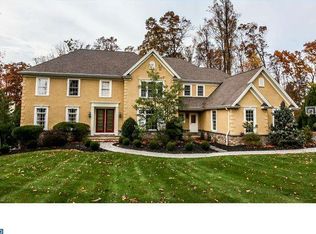 905 Shenandoah Ln, West Chester, PA 19380
