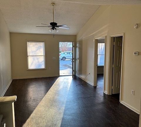 2nd image of 230 Lanier Dr #174
