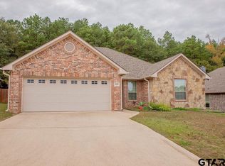 153 Labrador Ln, Hallsville, TX 75650