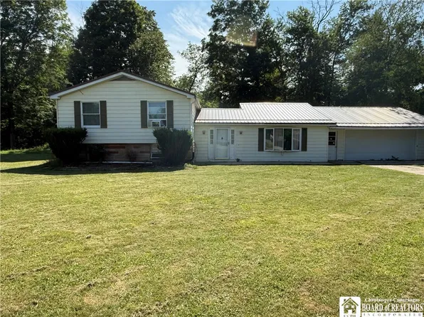 1923 Riverview Dr, Wellsville, NY 14895