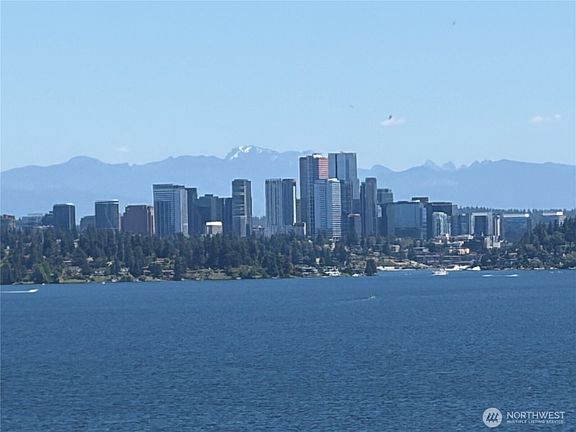2nd image of 1125 Lake Washington Boulevard S