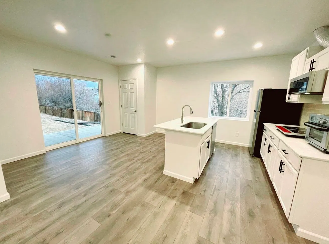 21333 E Smoky Hill Rd — Photo 3