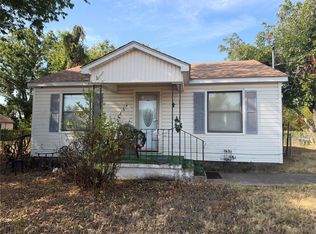 2013 S 22nd St, Waco, TX 76706