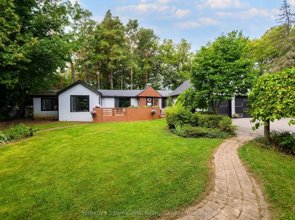 38 Hilltop Blvd, Whitchurch Stouffville, ON L4A 2G1