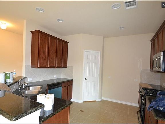 5th image of 1912 Gayla Creek Dr