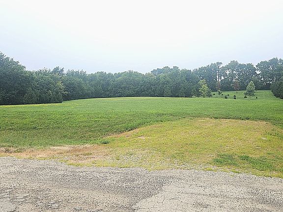 4th image of 2141 Whitetail Ln