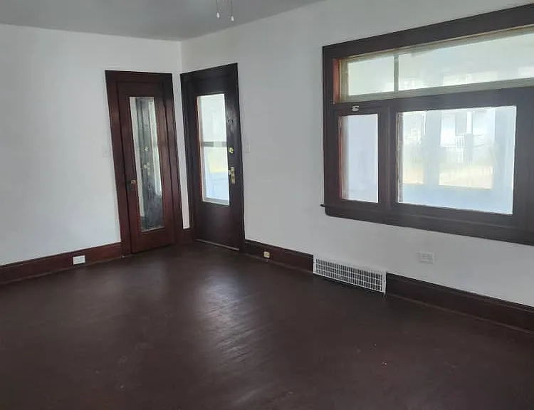 10008 Orleans Ave #1 — Photo 3