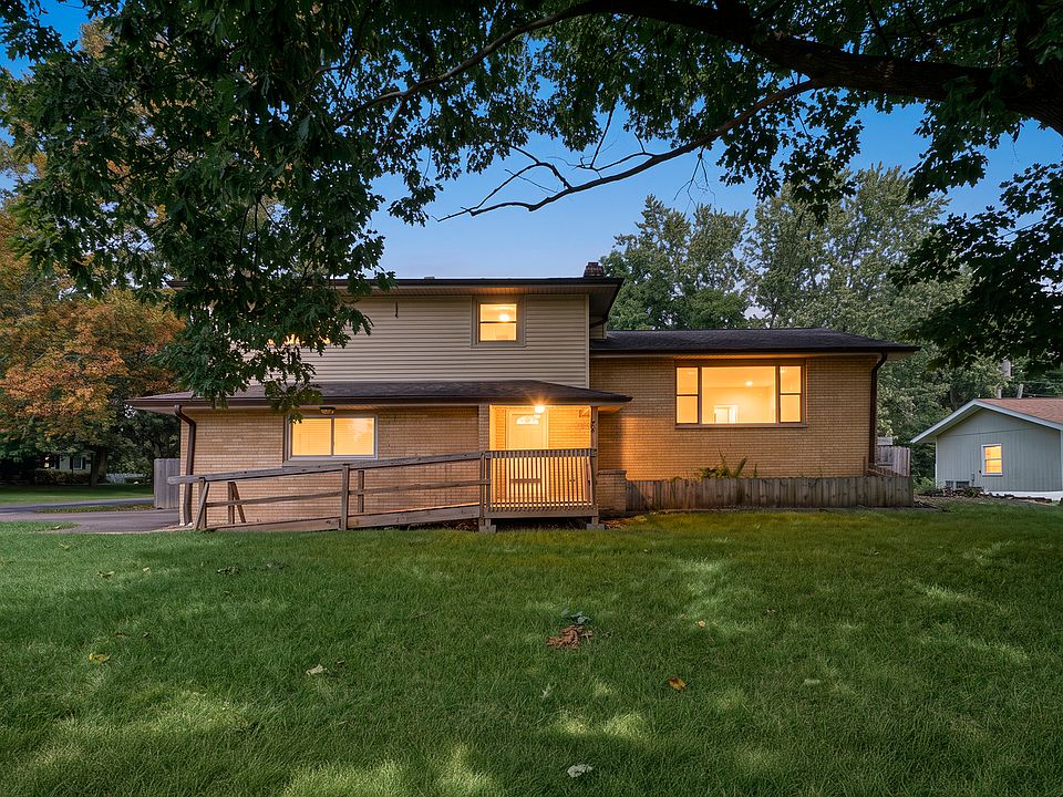 1st image of 2308 Slayback St