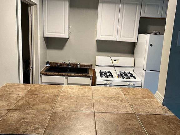 3rd image of 245 S Miami Ave #2