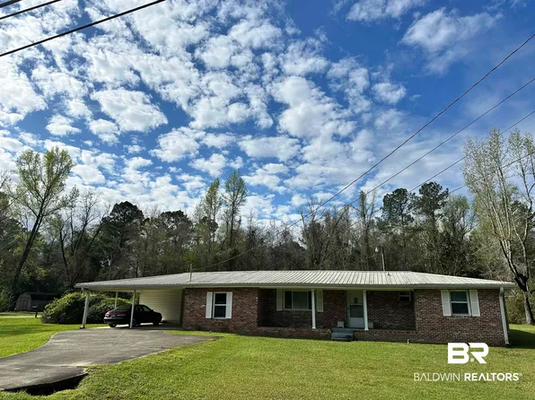1209 Saint Nicholas Ave, Brewton, AL 36426