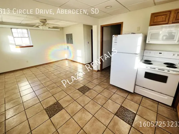 1101 N 2nd St #A, Aberdeen, SD 57401