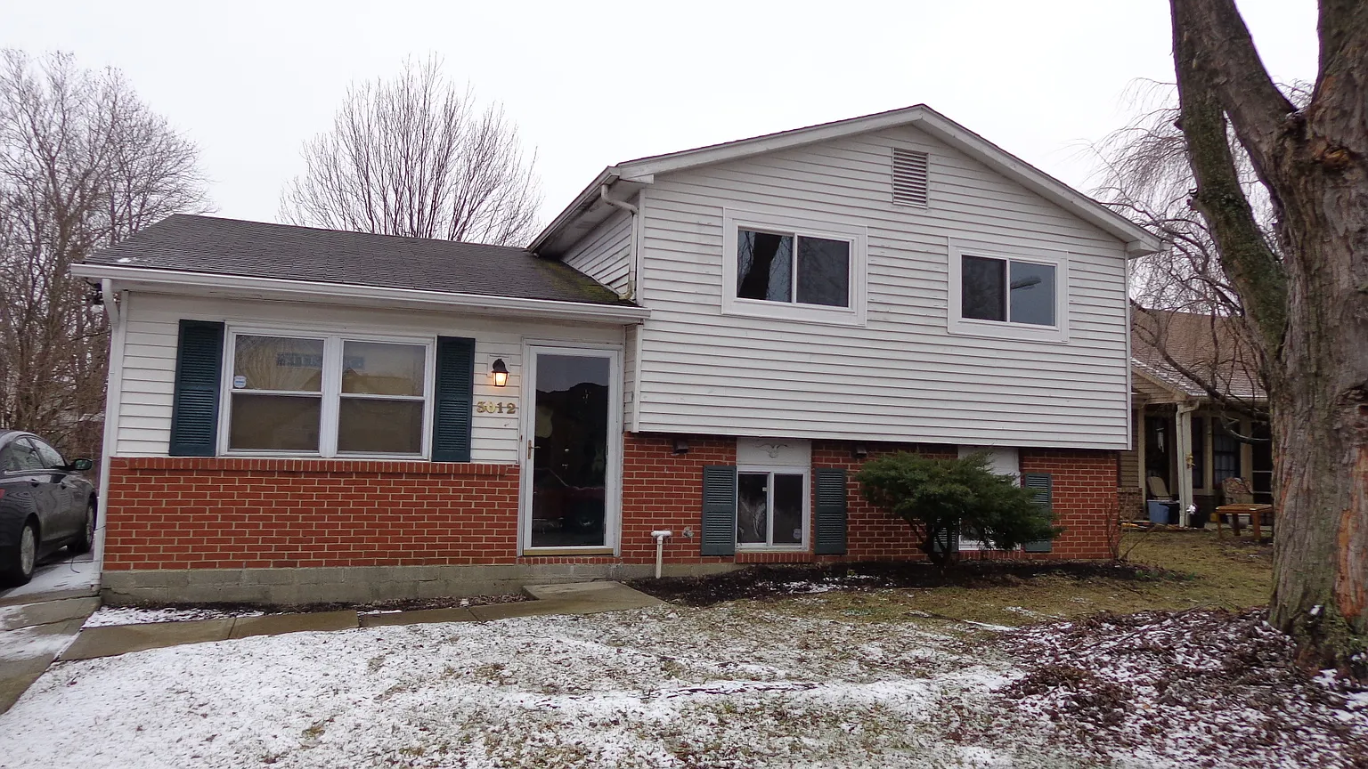 3012 Falcon Bridge Dr photo 1
